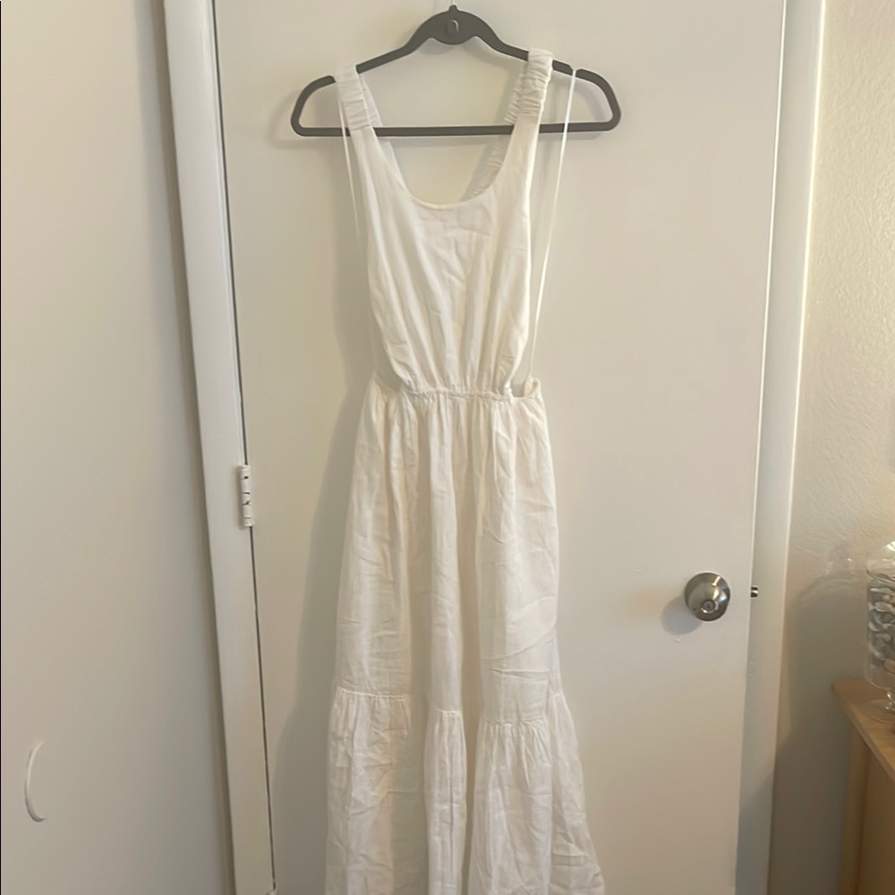 Casual White Open Back Dress